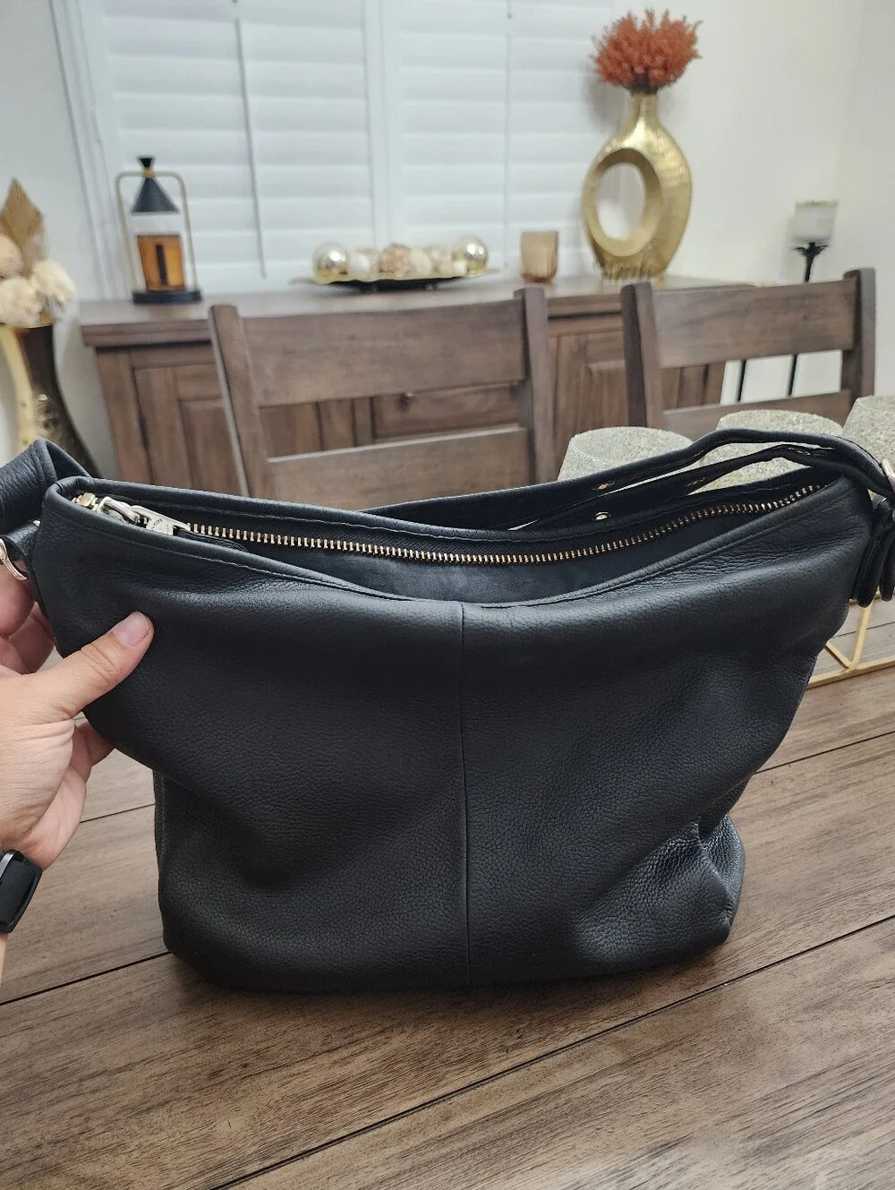 Coach Crossbody/shoulder Black Pebbled Leather W COA Included And Gold Hardware